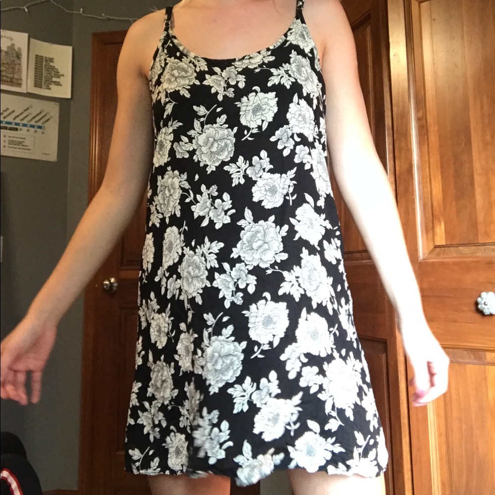 brandy melville floral dress